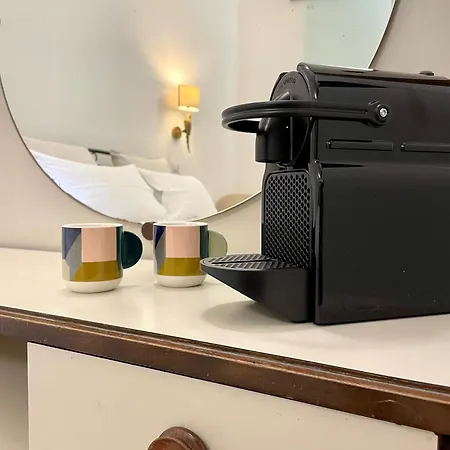 Lg - Boutique And - *