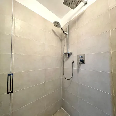 Lg - Boutique And - Apartamento