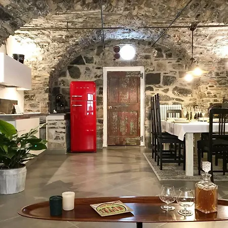 Apartment Lg - Boutique And - *