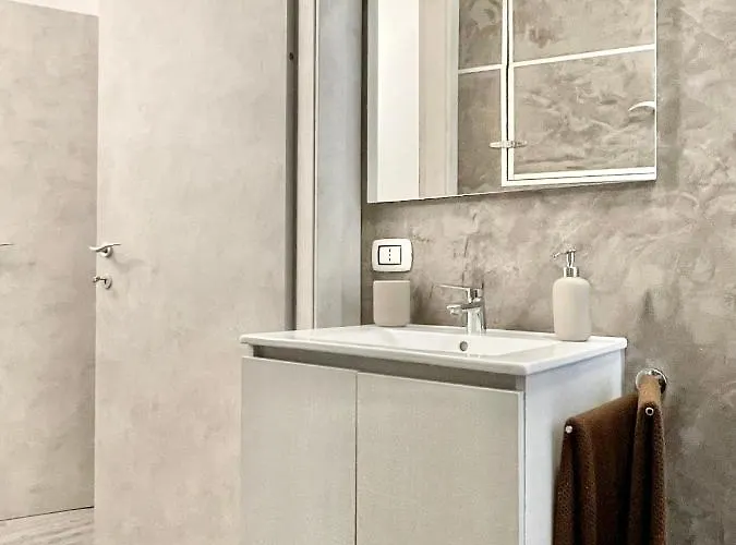 Daire Lg - Boutique And - *