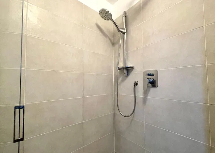 Lg - Boutique And - Apartment