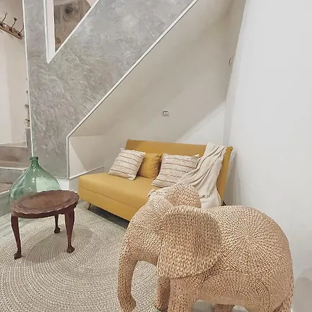 Lg - Boutique And - Appartement