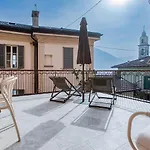 Lg - Boutique And - *