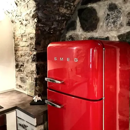 Lg - Boutique And - *